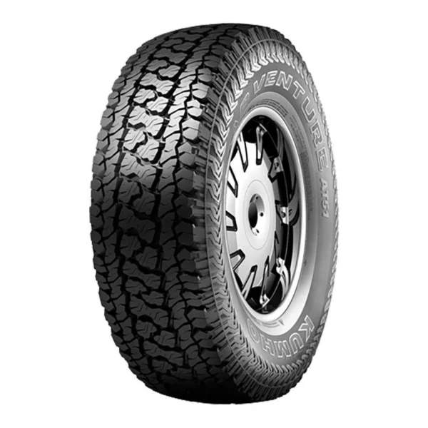 Kumho Road Venture